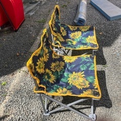 キャンプ 折り畳みイス ２個セット　North Eagle ひまわり柄の画像