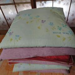 無料　座布団　まとめて　差し上げます　の画像