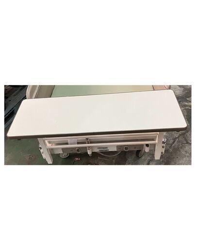[PARAMOUNT BED ] パラマウントベッド　自動　介護用　キャスター付き　★マットレス付き★　【中古品】　B-3