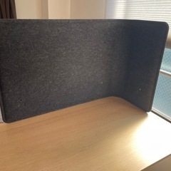 IKEA BEKANT デスクスクリーン　パーテーション