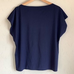 【美品】ユニクロ　UNIQLO　レディース　トップス　Lサイズ　ノースリーブ　半袖　紺色　DRY ドライ　スポーツ　ヨガ　ジョギング の画像