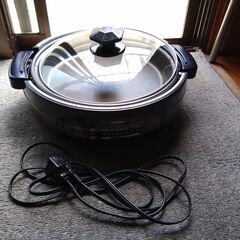 中古品　象印グリル鍋EP-RSD55E4型差し上げます。