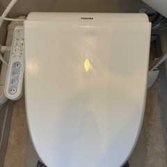 東芝SCS-S300温水洗浄便座