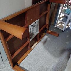 コタツテーブルの画像