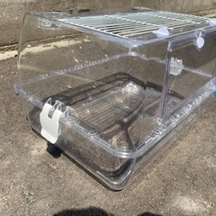 ハムスター飼育ケースの画像