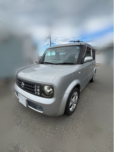 日産　キューブ