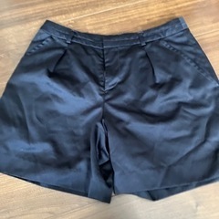 紺色　コムサ　ショートパンツ