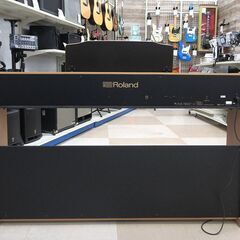 札幌市清田区 Roland ローランド 電子ピアノ 88鍵 RP501R 2019年製 椅子付き 状態良好品 本格派エントリーモデル Bluetooth機能有の画像