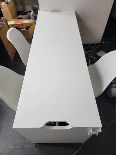 長テーブル　イス3脚セット