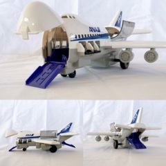 トミカワールド カーゴジェット ANA アナ 飛行機 乗り物の画像