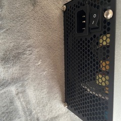 AcBel P3B 550W 80PLUS BRONZE PC 電源ユニットの画像