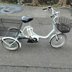 電動　三輪車