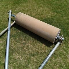 芝生鎮圧ローラー　の画像