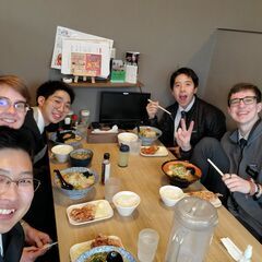 外人と一番美味しい味噌ラーメンを見つけましょう！