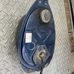 カブ　燃料タンク　キーレスキャップ付きの画像