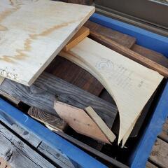 キャンプ 焚き火 薪 木材 端材の画像