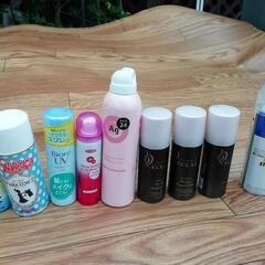 新旧色々スプレー缶の画像