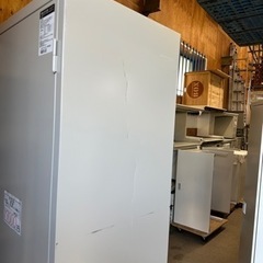 コクヨ　両開き書庫　カギ有り 幅88 奥40 高さ185cmの画像