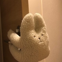 ドア ストッパー クッション 木製フィンガープロテクターウサギクマ人形の画像