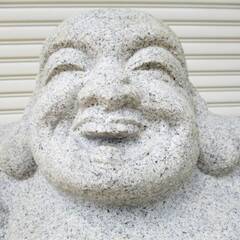 【　直接引取限定　】香川　庵治石　石造　布袋尊　高さ約55㎝　七福神　置物　オブジェ　縁起物　庭　布袋様　仏像　信仰　古美術　時代物の画像
