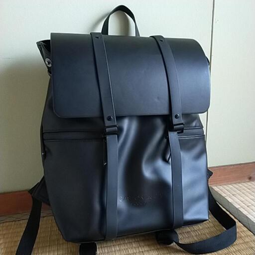 GASTON LUGA SPLÄSH 13″ガストンルーガ 8001 ブラック リュックサック