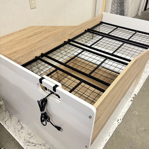  17596  strade 引出し付シングルベッドフレーム   ◆大阪市内・東大阪市他 6,000円以上ご購入で無料配達いたします！