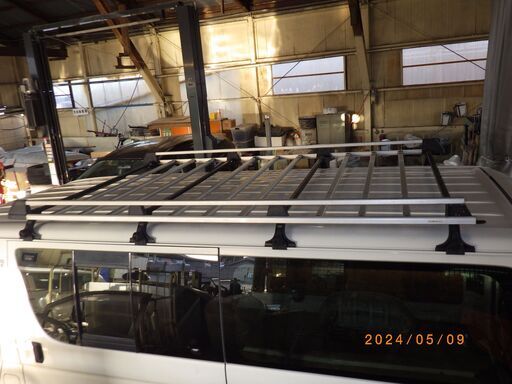 ルーフキャリア　ハイエース・レジアスエース　200系 標準車　　現状渡し