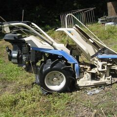 燃料漏れ修理完）バインダー　１条稲刈り機の画像