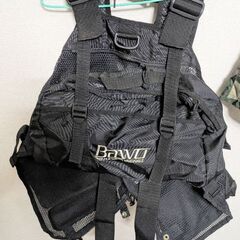 HILLCROP ジャンパー＆パンツ ＆Bavvoライフジャケット L サイズ　3点セット まとめ15,000円 サバゲーにも釣りにも使用できます おまけで釣具用品付の画像