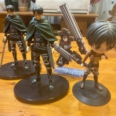 進撃の巨人　フィギュアセット