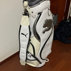 プーマ　ゴルフバッグ　エナメルの画像