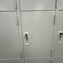 【取引完了】オフィス用家具 ロッカーの画像