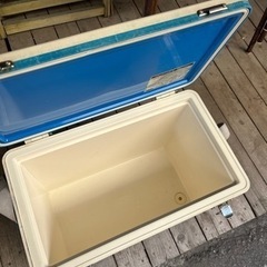 ダイワ　26Lクーラー
ボックス 魚釣り用 アウトドア 保冷 の画像