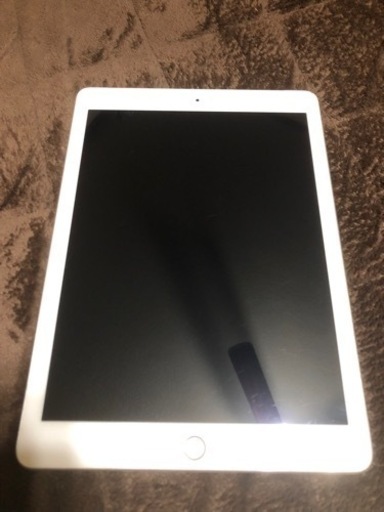 受渡予定者決まりました　期間限定20%オフ！販売　iPad第五世代