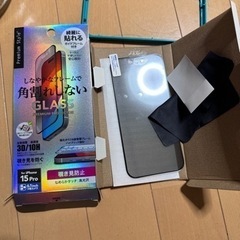 iPhone 15 pro 覗き見防止 保護ガラスの画像