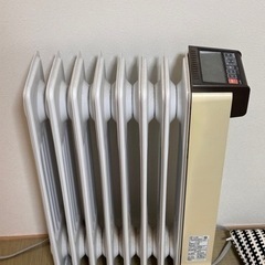 在庫セール　デロンギ デジタルラディアント オイルヒーター