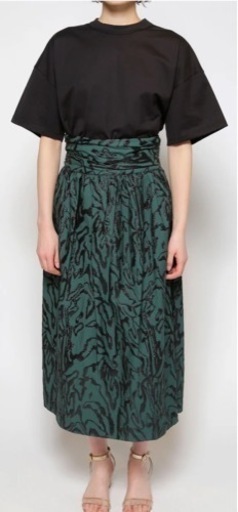 新品！muller  of yoshikuboスカート