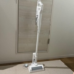 【50%オフ】【軽量タイプ】 アイリスオーヤマ　掃除機 コードレ...