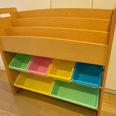 絵本・おもちゃ棚・本日のみ1000円の画像