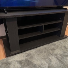 テレビキャビネット