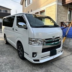 トヨタ　ハイエース　スーパーGL モデリスタ