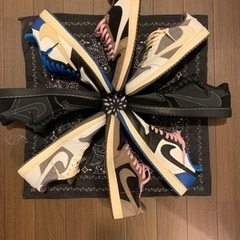 トラヴィス×NIKE ブラックファントム