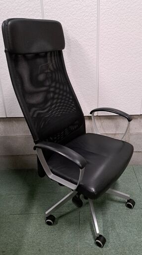 IKEA MARKUS ハイバックチェア リクライニング 肘置き付 パソコンチェア 事務椅子 キャスター メッシュ 幅62cm×奥行60cm×高さ129cm～140cm