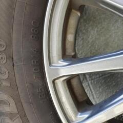 スタッドレスタイヤ、ホイール　185/70R14の画像