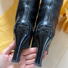 【最終価格】TOD'S ブーツの画像