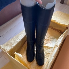 【最終価格】TOD'S ブーツの画像