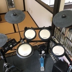 電子ドラム  YAMAHA DTX562FS