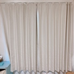 ホワイトリーフ遮光カーテン 100×135 2枚、レースカーテン 100×135 2枚セットの画像