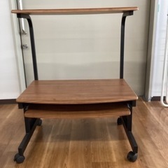パソコンデスク【町田市再生家具】　240338