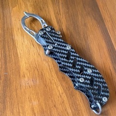 釣り　フィッシュグリップ